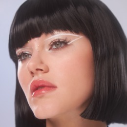Influence Beauty Influence Beauty Volume shot Lip Volumizer / Блеск для увеличения объема губ / тон 05