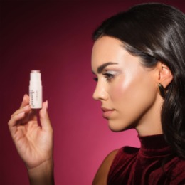 ARTDECO ARTDECO Хайлайтер кремовый в стике DIAMOND STICK, тон 2, 4,5 г